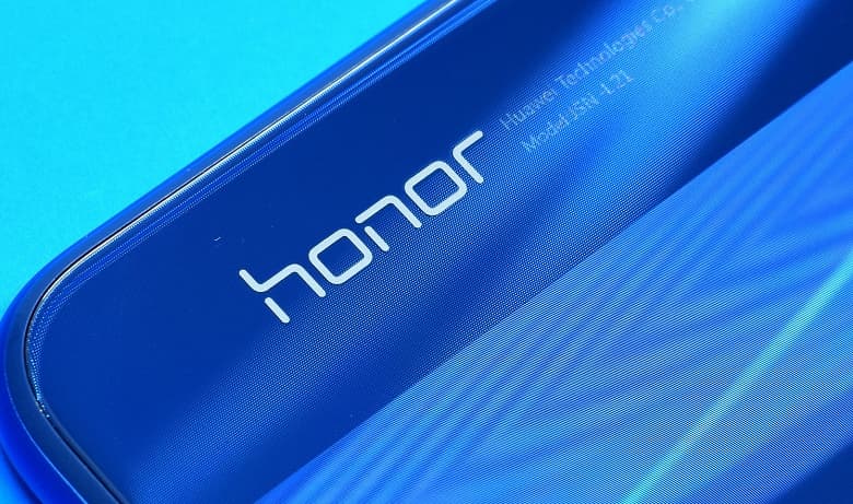 Honor 30 Lite получит 90-герцевый экран и Dimensity 800