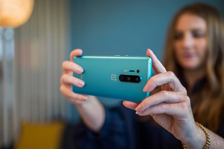 Смог ли OnePlus 8 Pro стать лучшим камерофоном на рынке? Тест DxOMark даёт ответ
