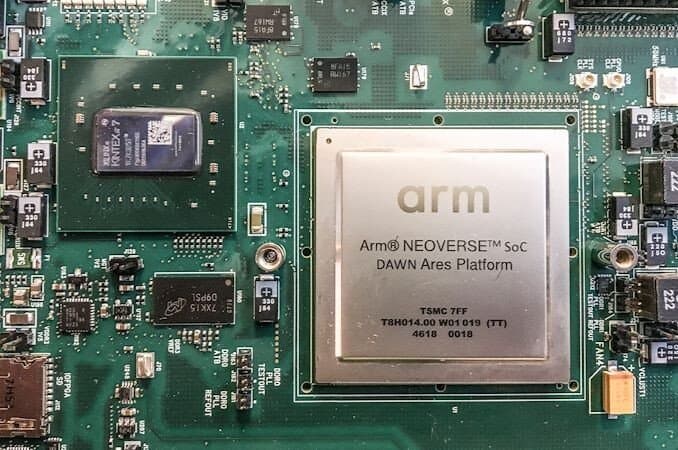 В процессорах на архитектуре Arm Armv8-A найдена уязвимость, позволяющая злоумышленнику получить несанкционированный доступ к данным В процессорах на архитектуре Arm Armv8-A найдена уязвимость, позволяющая злоумышленнику получить несанкционированный доступ к данным