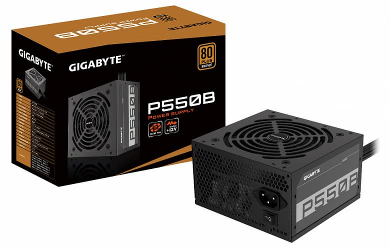 Длина блока питания Gigabyte P750GM — всего 14 см