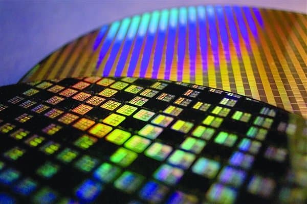 TSMC запустит производство 3-нанометровых подложек до конца года TSMC запустит производство 3-нанометровых подложек до конца года