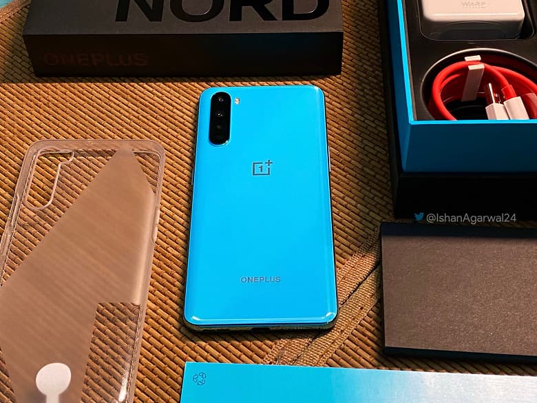 OnePlus Nord: распаковка, живые фото и официальные обои OnePlus Nord: распаковка, живые фото и официальные обои