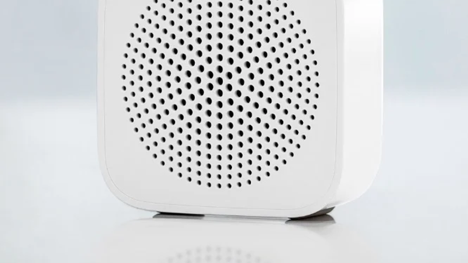 7-долларовая колонка Xiaomi помещается в задним карман джинсов