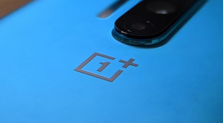 Заявка на рекорд. Заряда TWS-наушников OnePlus Buds хватает на 30 часов