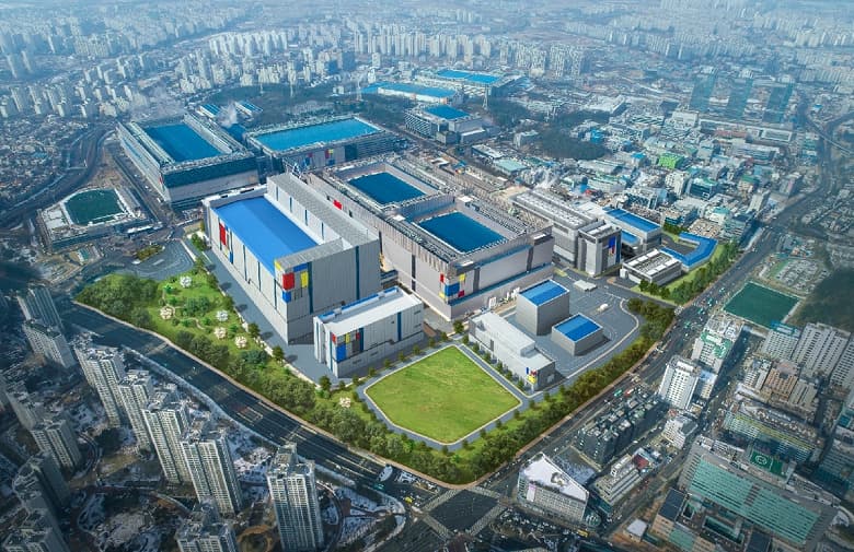 Samsung обзавелась собственным центром для проведения тестов на COVID-19 Samsung обзавелась собственным центром для проведения тестов на COVID-19
