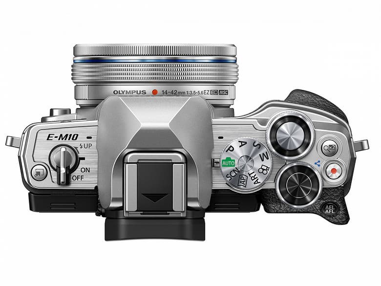 Представлена камера Olympus OM-D E-M10 IV системы Micro Four Thirds 