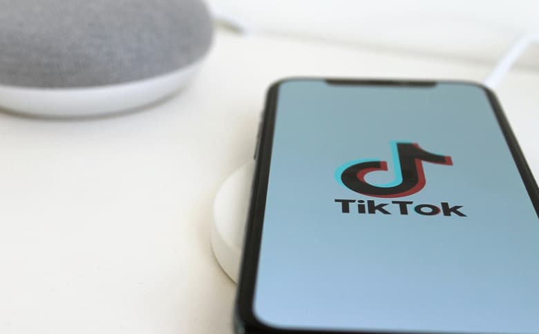 Давно пользуетесь TikTok? Вероятно, MAC-адрес вашего устройства уже давно есть у разработчиков этого приложения Давно пользуетесь TikTok? Вероятно, MAC-адрес вашего устройства уже давно есть у разработчиков этого приложения