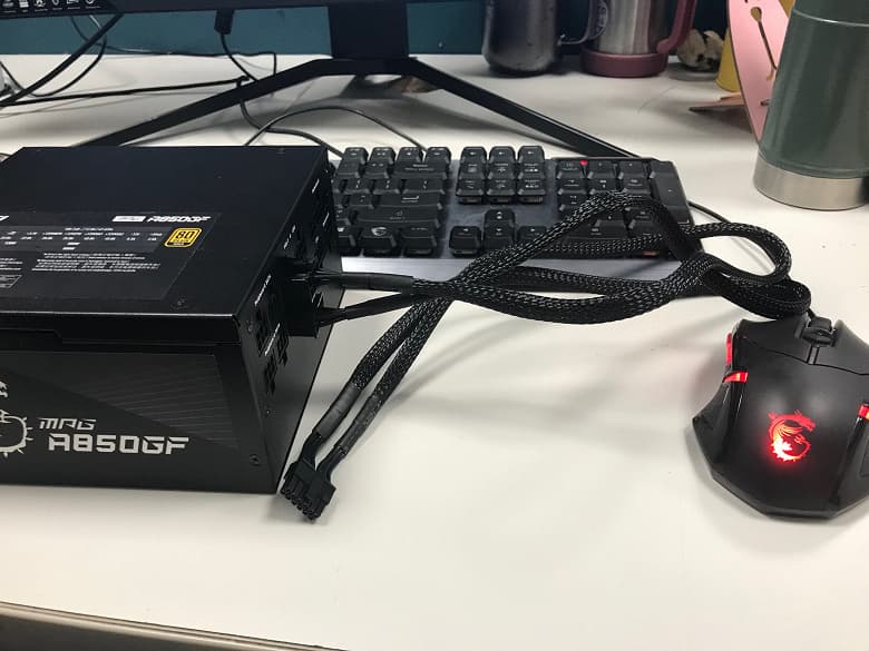 Представлены первые блоки питания, подходящие для работы с видеокартами GeForce RTX 3000 сразу из коробки