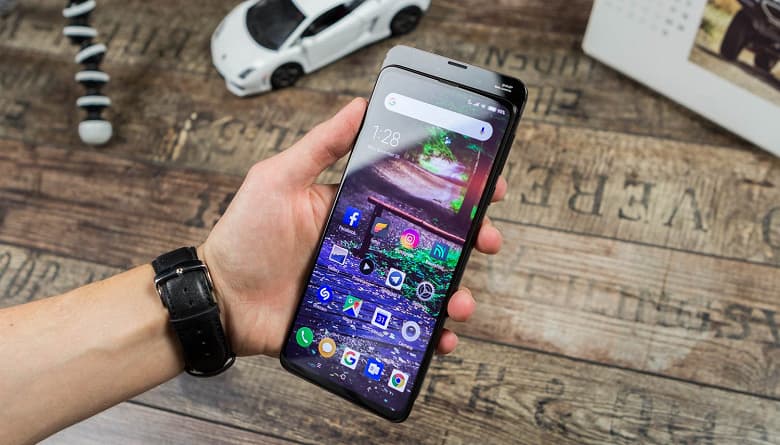 Xiaomi Mi Mix 3 получил глобальную стабильную MIUI 12