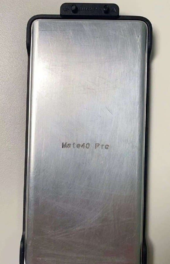 Живое фото подтверждает форму экрана Huawei Mate 40 Pro