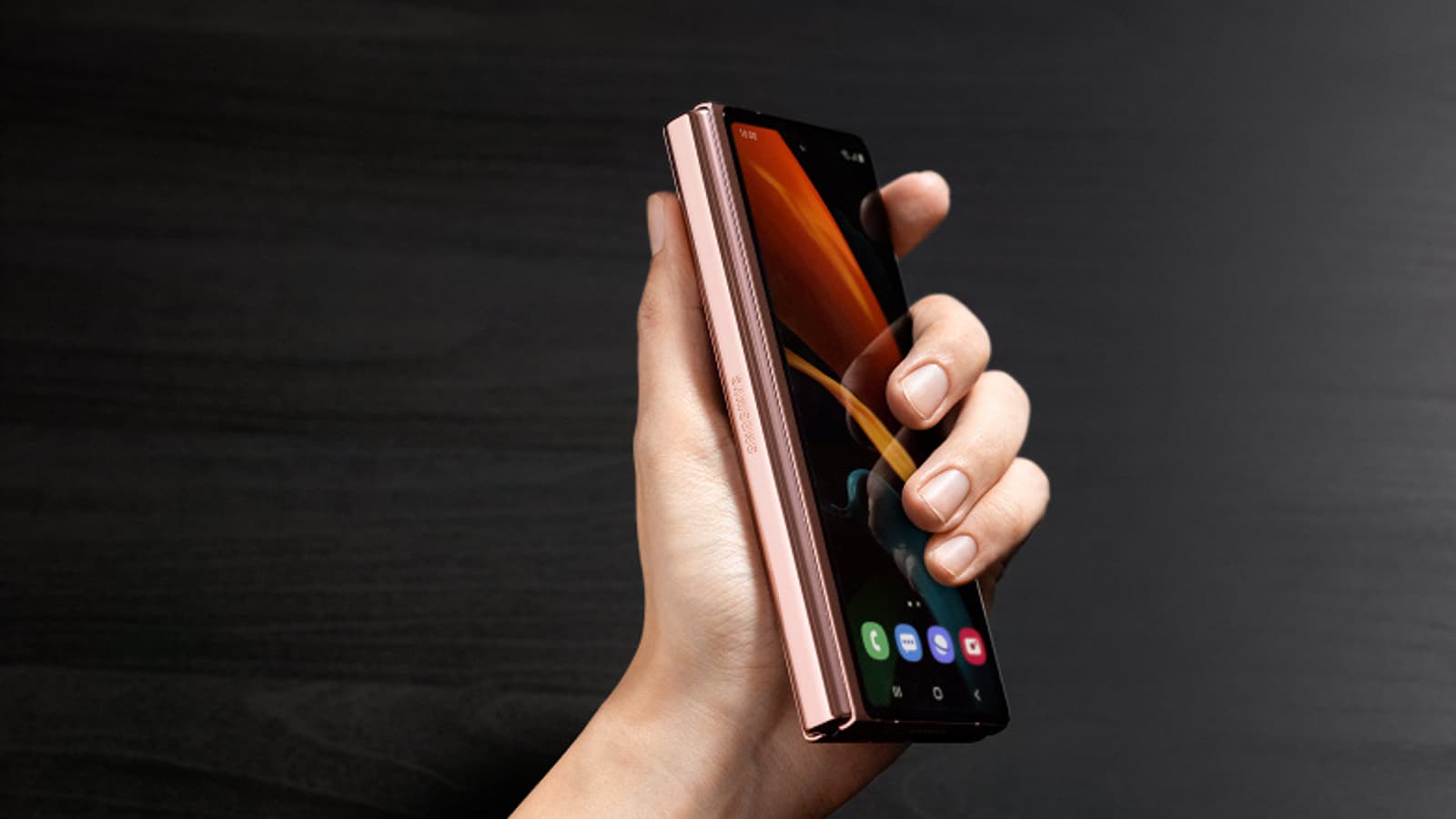 Почти идеальный гибкий смартфон Samsung. Представлен Galaxy Z Fold2