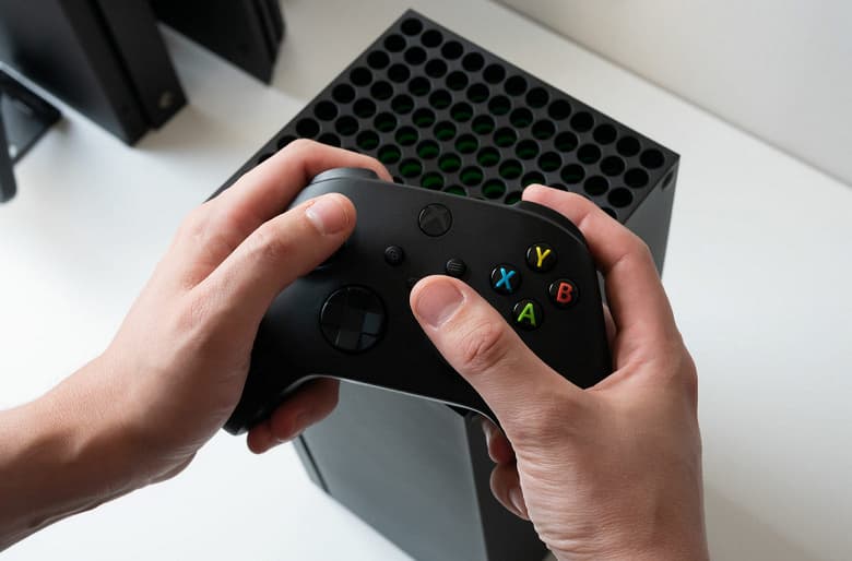 Один из недостатков Xbox Series X, возможно, получится решить малой кровью. Не обязательно будет покупать дорогую фирменную карту памяти