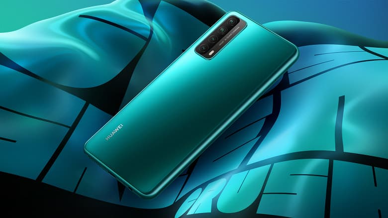 Первый подобный смартфон Huawei. Представлен Huawei P Smart 2021