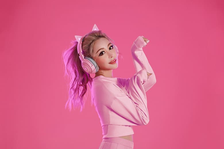 Мау-фактор: гарнитура Razer Kraken BT Kitty Edition дополнена кошачьими ушами