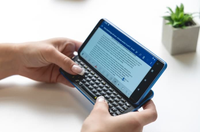 Любители покопаться в прошивках Android создали смартфон для любителей покопаться в прошивках, по цене iPhone