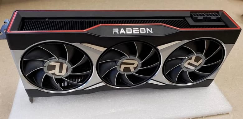 На старте видеокарт Radeon RX 6900 XT будет мало, но даже RX 6800 получит 16 ГБ памяти На старте видеокарт Radeon RX 6900 XT будет мало, но даже RX 6800 получит 16 ГБ памяти