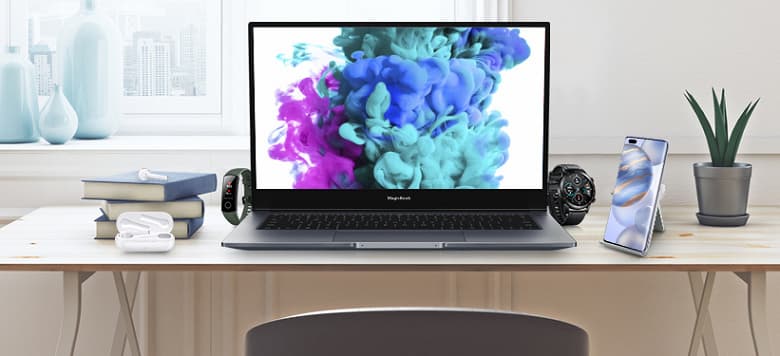 Honor скинул цены на смартфоны в России Honor скинул цены на смартфоны в России