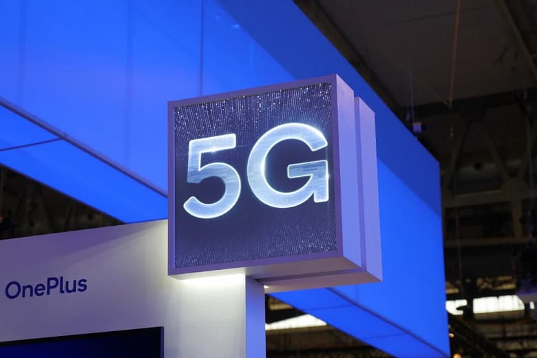 Мировые поставки смартфонов 5G в этом году приблизятся к 550 млн штук