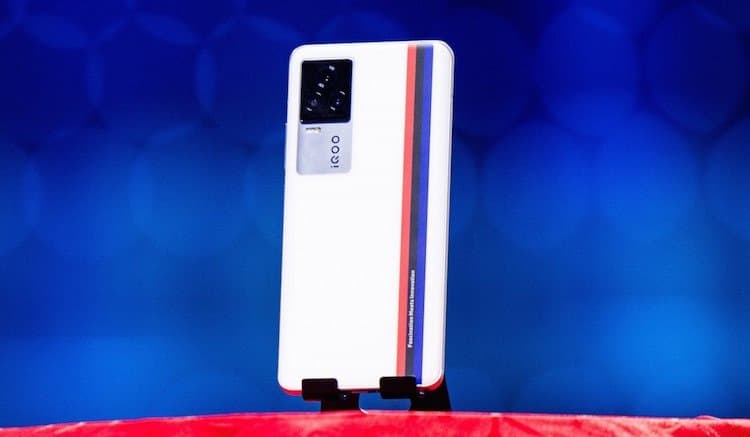 Рекордсмен AnTuTu со Snapdragon 888 уже доступен для предзаказа в Китае Рекордсмен AnTuTu со Snapdragon 888 уже доступен для предзаказа в Китае