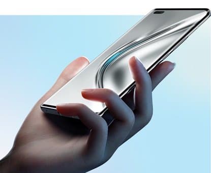 Официальный образ Honor V40 со всех сторон: новый флагман Honor ещё не представлен, но уже рекламируется в офлайне