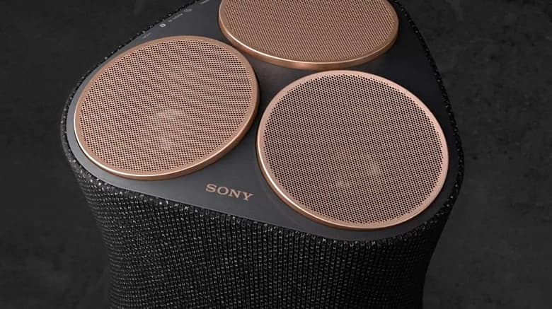 Новый продукт Sony похож на гигантскую электробритву. Компания представила умные колонки SRS-RA5000 и SRS-RA3000