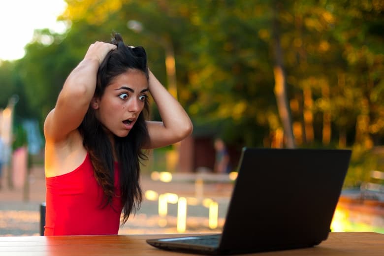 Очень полезное новшество Google Chrome. При демонстрации экрана все оповещения отключатся