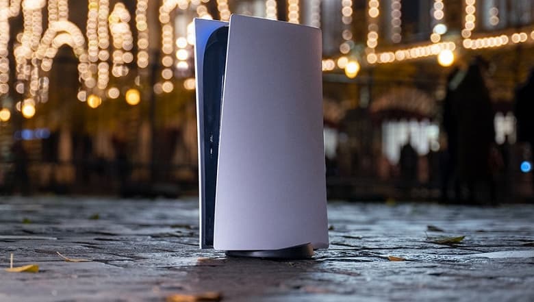 Sony пообещала новую партию PlayStation 5 для России в феврале Sony пообещала новую партию PlayStation 5 для России в феврале