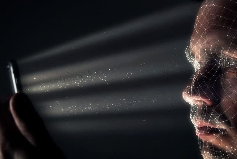 Ещё один сюрприз WhatsApp ради вашей же безопасности. Теперь для запуска на ПК и в браузере требуется биометрия