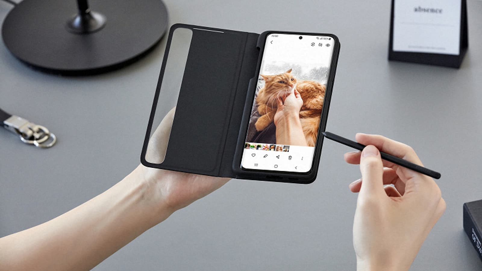 Представлен флагман Samsung Galaxy S21 Ultra с поддержкой стилуса и новой камерой