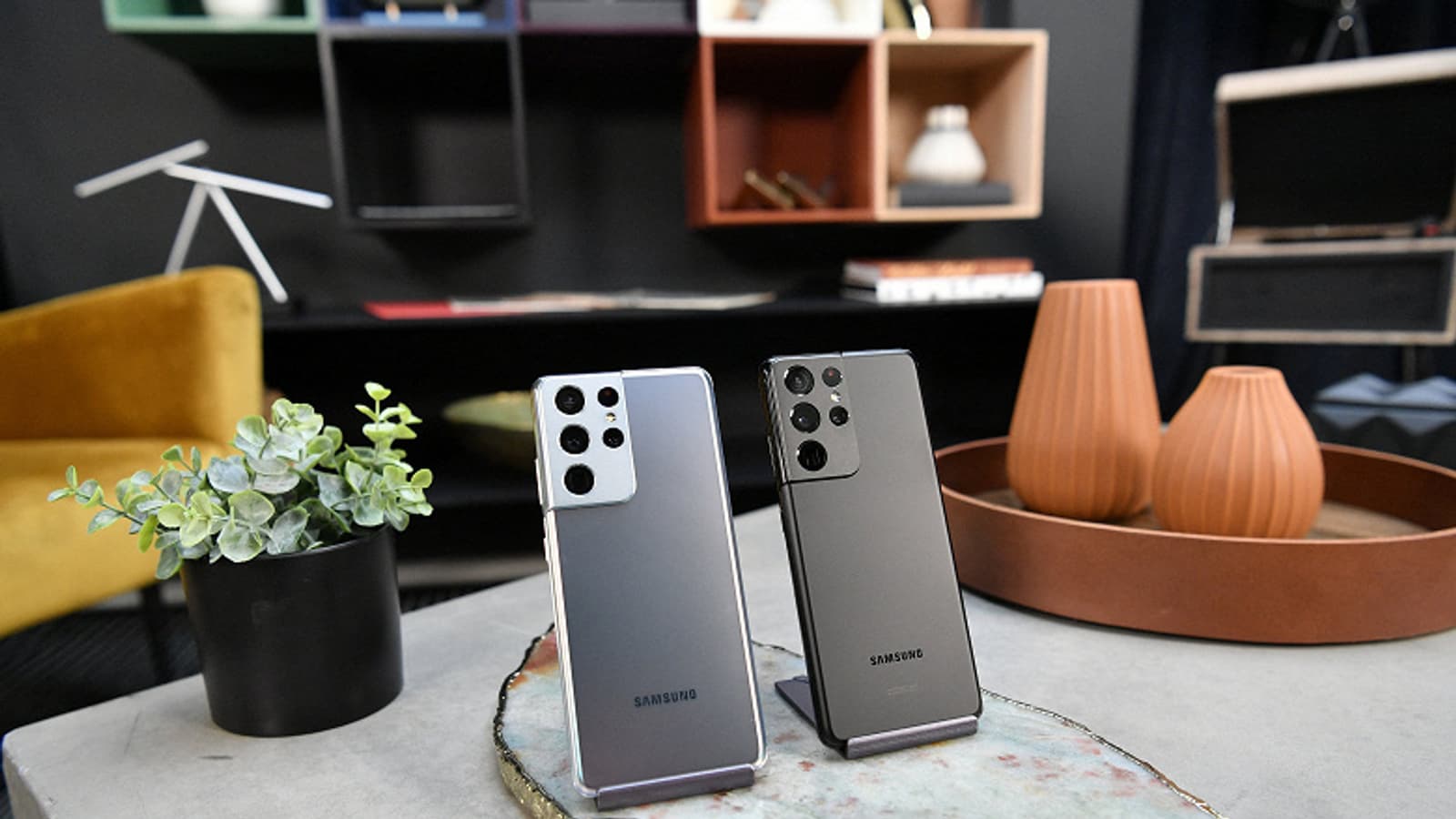 Самая большая утечка Samsung: красивые живые фотографии всех новинок и видео перед анонсом