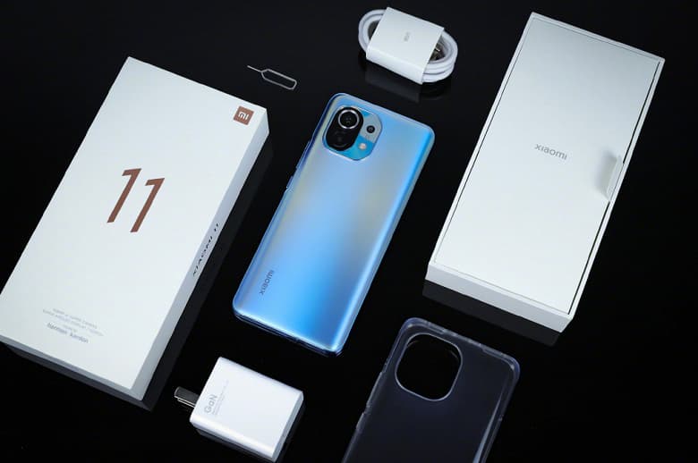 Большая победа сверхпопулярного Xiaomi Mi 11. Продан миллион смартфонов