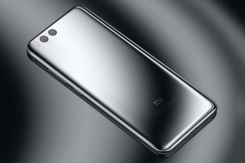 Этот смартфон Xiaomi запустил «суперцикл». Xiaomi Mi 10 привёл к массовому переходу владельцев Xiaomi Mi 6 на новые смартфоны