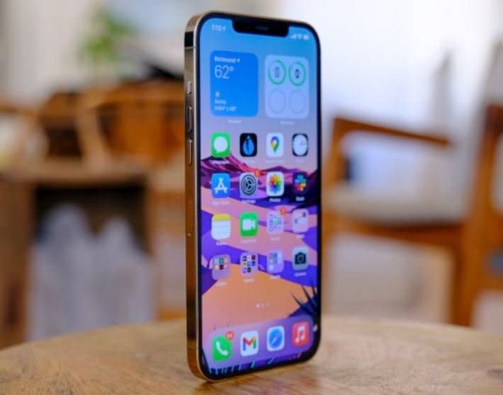 iPhone 13 наконец-то получит функцию всегда включённого экрана, которая уже давно есть во многих смартфонах на Android