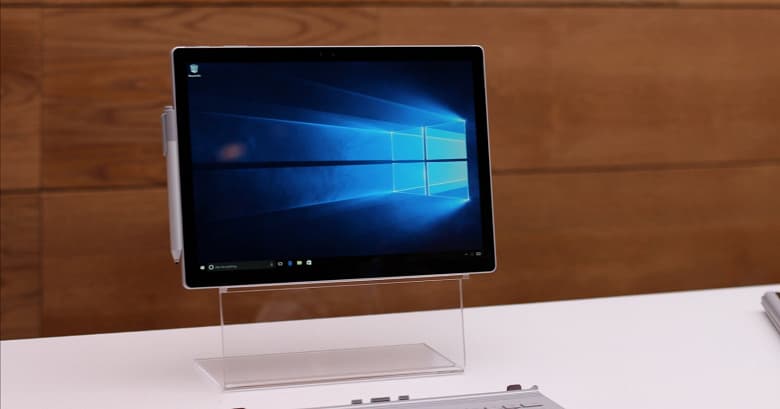 Windows 10 скоро лишится одного из трёх предустановленных браузеров