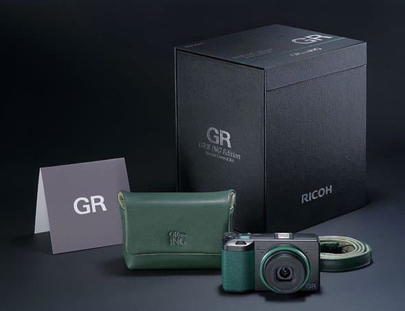Ricoh использует в оформлении набора GR III «GRowING» ING Edition Special Limited Kit зеленый цвет