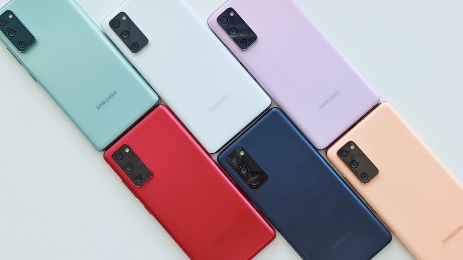 Snapdragon 870 или Exynos 990 на выбор: недорогой флагман Samsung Galaxy S21 FE полностью рассекречен