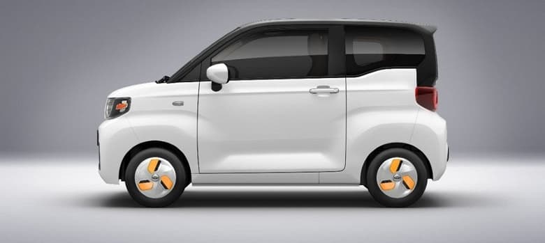 Очень доступный электромобиль Chery QQ сразу же стал бестселлером: компания продала более 15 624 машин в первый же день