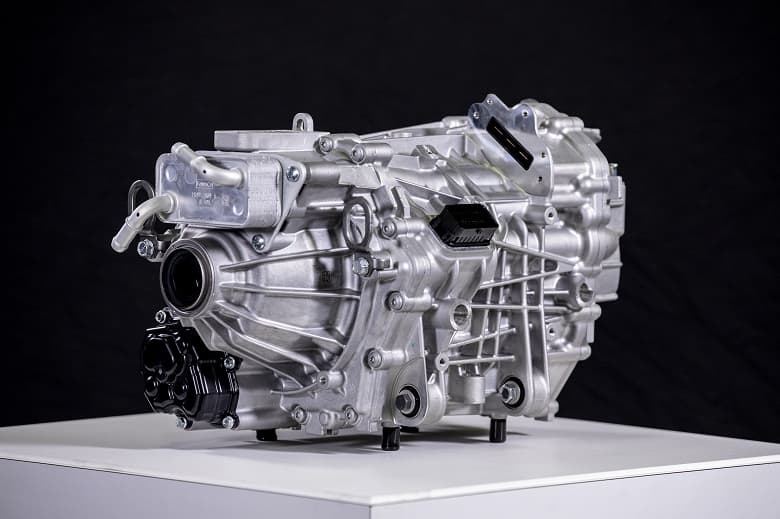 Превратить свой старенький Ford в электрический Mustang: Ford начал продажи электродвигателей для установки в обычные автомобили