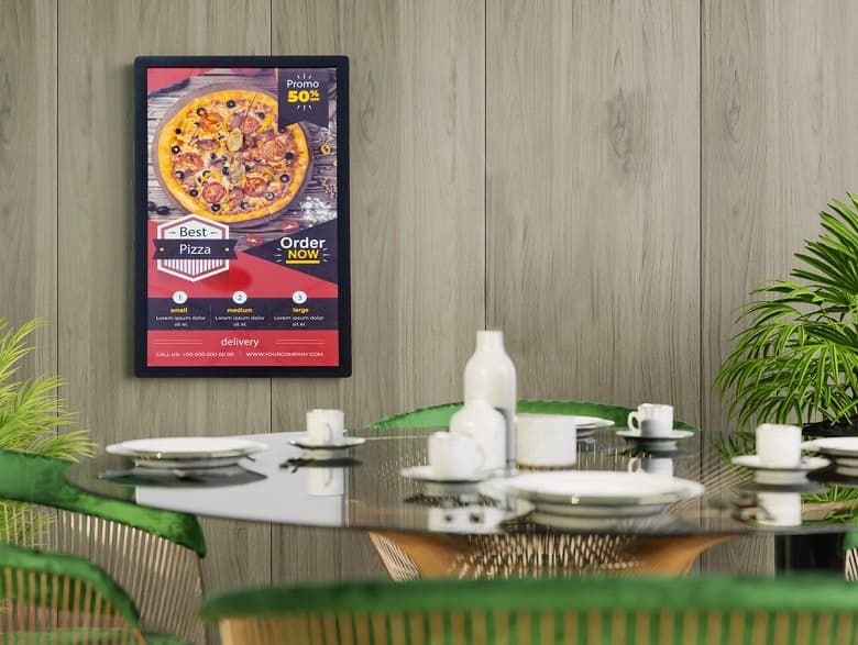 E Ink и TPV Technology представили электронную вывеску на основе четырехцветного электрофоретического экрана размером 25,3 дюйма