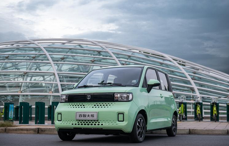 39 л.с., 138 км, 1500 л и пять дверей, всего за 4360 долларов. У электрического бестселлера Wuling Hongguang Mini EV появился сильный конкурент 39 л.с., 138 км, 1500 л и пять дверей, всего за 4360 долларов. У электрического бестселлера Wuling Hongguang Mini EV появился сильный конкурент