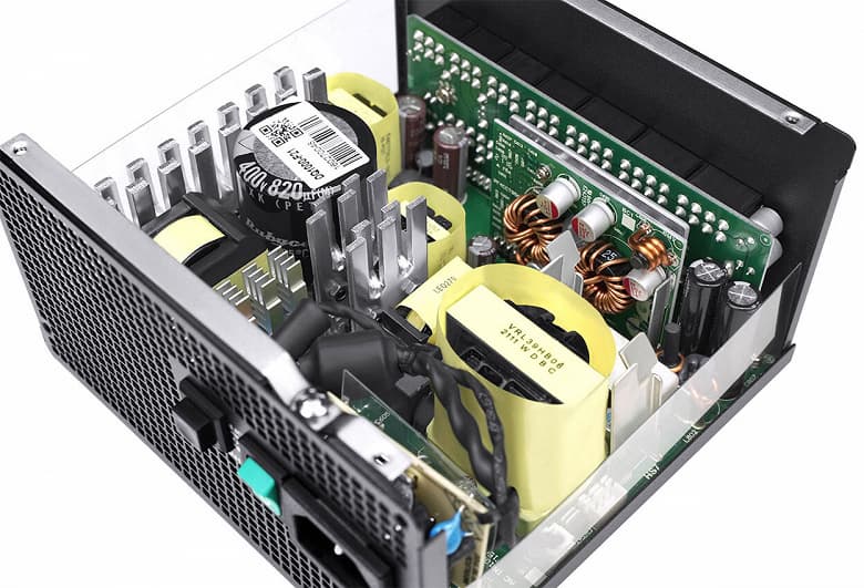 Серия блоков питания DeepCool PQ-M включает модели мощностью от 650 до 1000 Вт