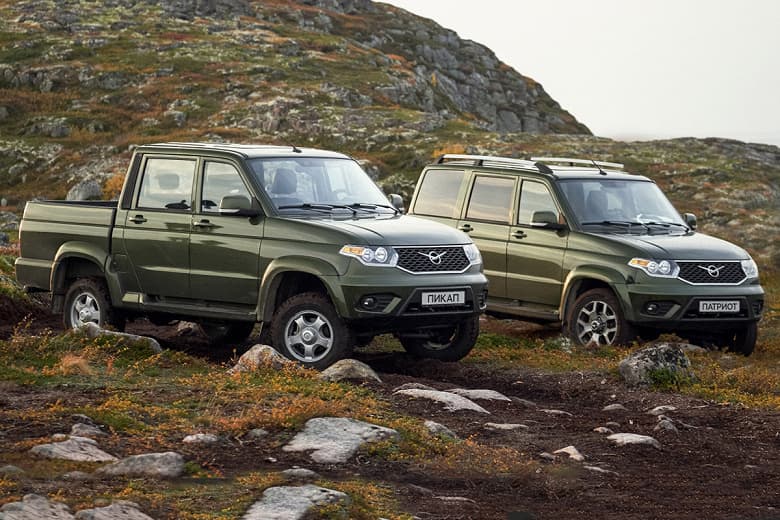 Зачем «Патриот» и «Пикап» едут в США: российские продажи УАЗ падают Зачем «Патриот» и «Пикап» едут в США: российские продажи УАЗ падают