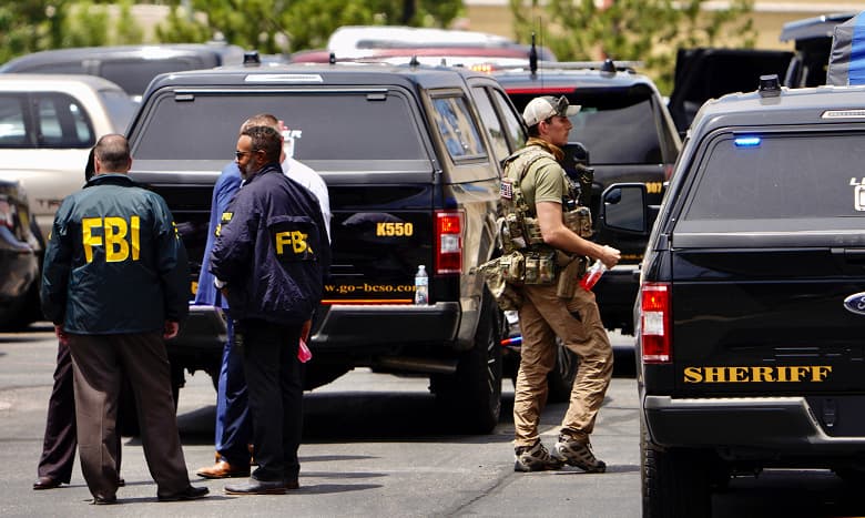 ФБР может отслеживать переписку в WhatsApp в режиме реального времени. WhatsApp и iMessage предоставляют ФБР больше всего информации