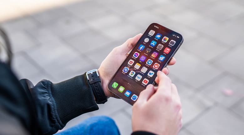 Все версии iPhone 13 в России заметно подешевели до 10 декабря