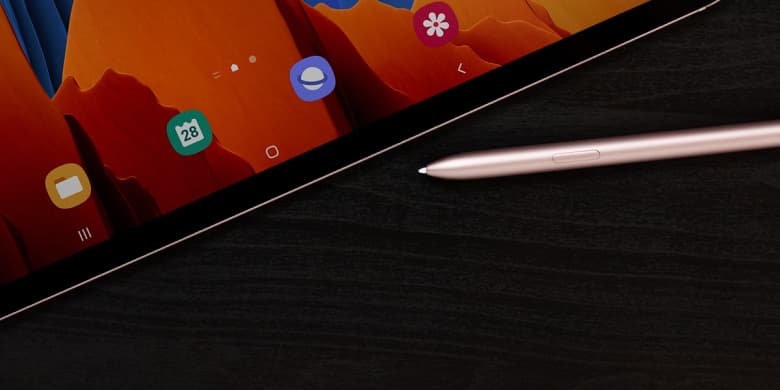 Огромный экран WQXGA+ с чёлкой, толщина всего 5,5 мм, Snapdragon 8 Gen 1, 11 200 мА•ч  и поддержка стилуса. Все характеристики Samsung Galaxy Tab S8 Ultra опубликованы перед анонсом