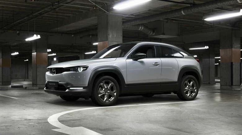 Первый электромобиль Mazda с запасом хода 210 км провалился в продажах. Но Mazda заявляет, что этого достаточно для второго автомобиля в семье