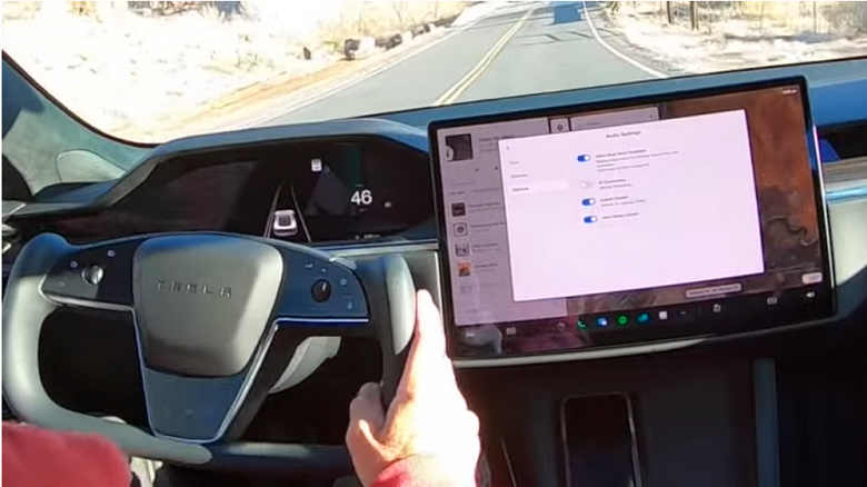 Система активного шумоподавления появилась в Tesla Model S и Model X