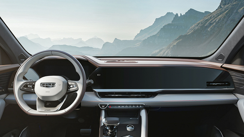 3,6 л на 100 км пути и запас хода более 1300 км, всего за 27 000 долларов. Стартовал приём предварительных заказов на гибридный кроссовер Geely Xingyue L Thor