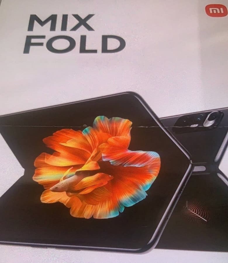 Xiaomi Mi Mix Fold показали во всей красе за несколько часов до аонса