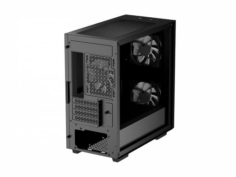 Корпус DeepCool Matrexx 40 3FS укомплектован тремя 120-миллиметровыми вентиляторами с подсветкой